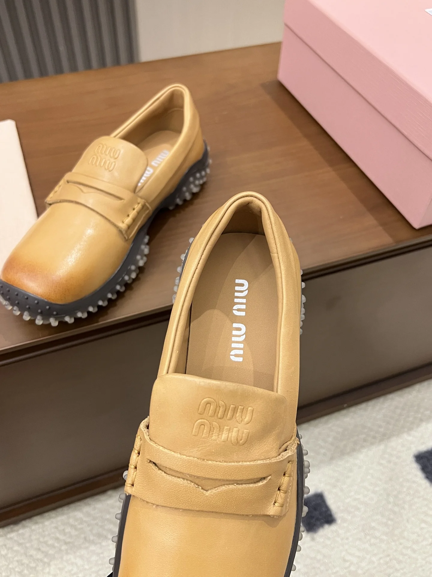 MIU MIU Loafers Leather Rubber Tan-Black EU35-40 B50202609110547 - Image 9