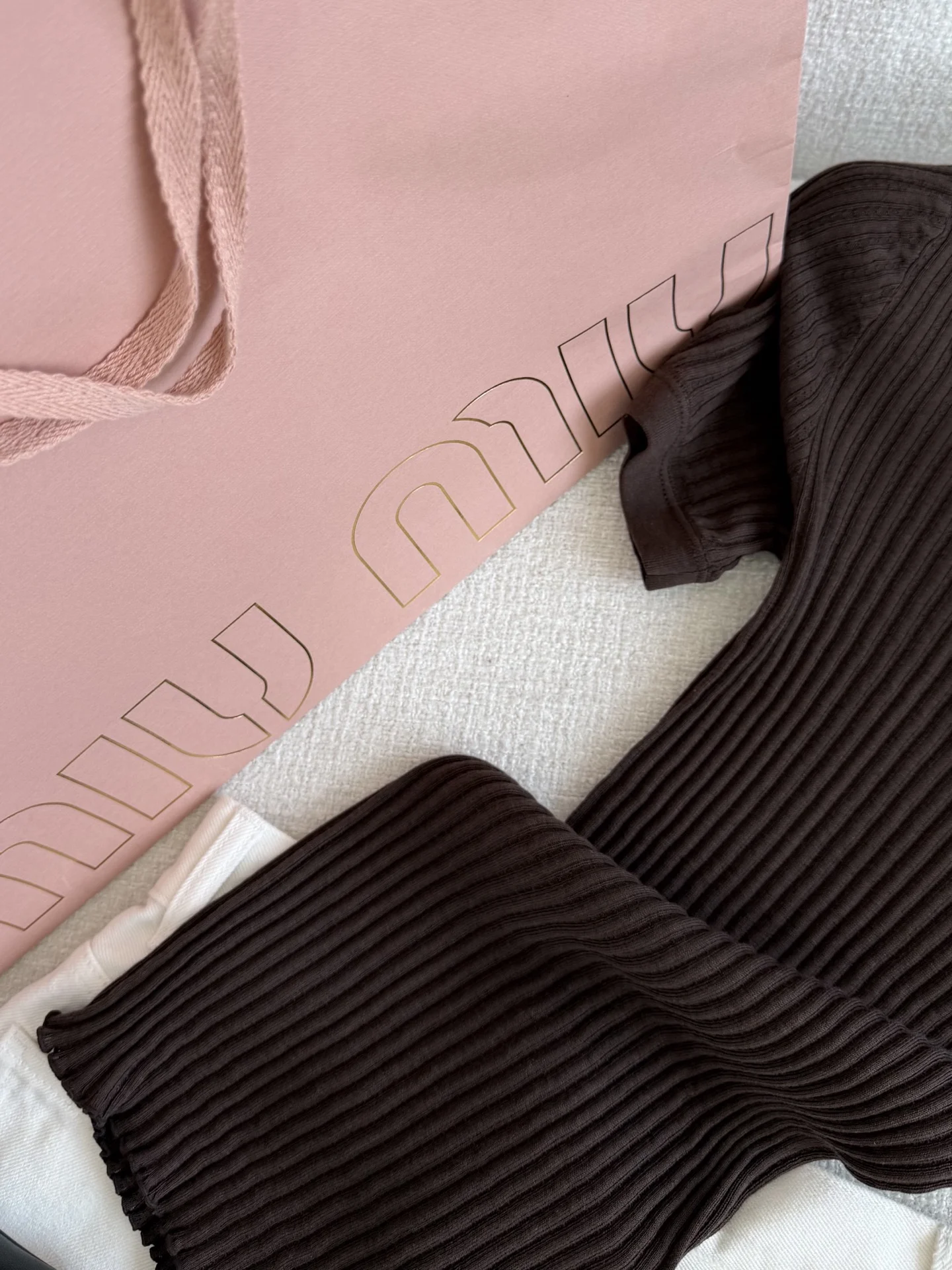 MIU MIU Polos Brown S-L B40202609061988 - Image 3