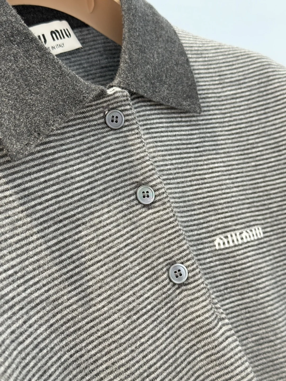 MIU MIU Polos Cashmere Silk Gray-White S-L C00202609062288 - Image 6
