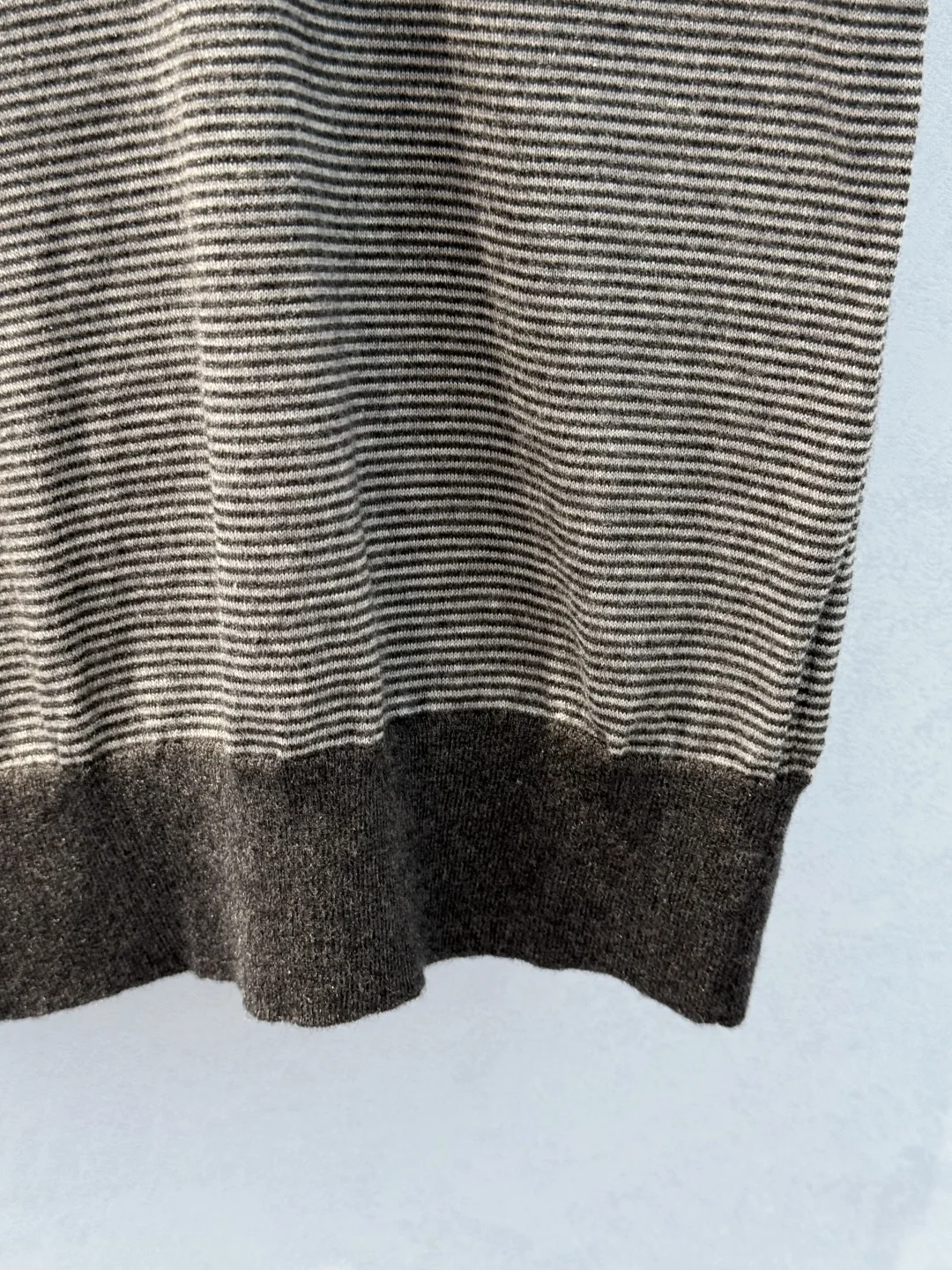 MIU MIU Polos Cashmere Silk Gray-White S-L C00202609062288 - Image 8