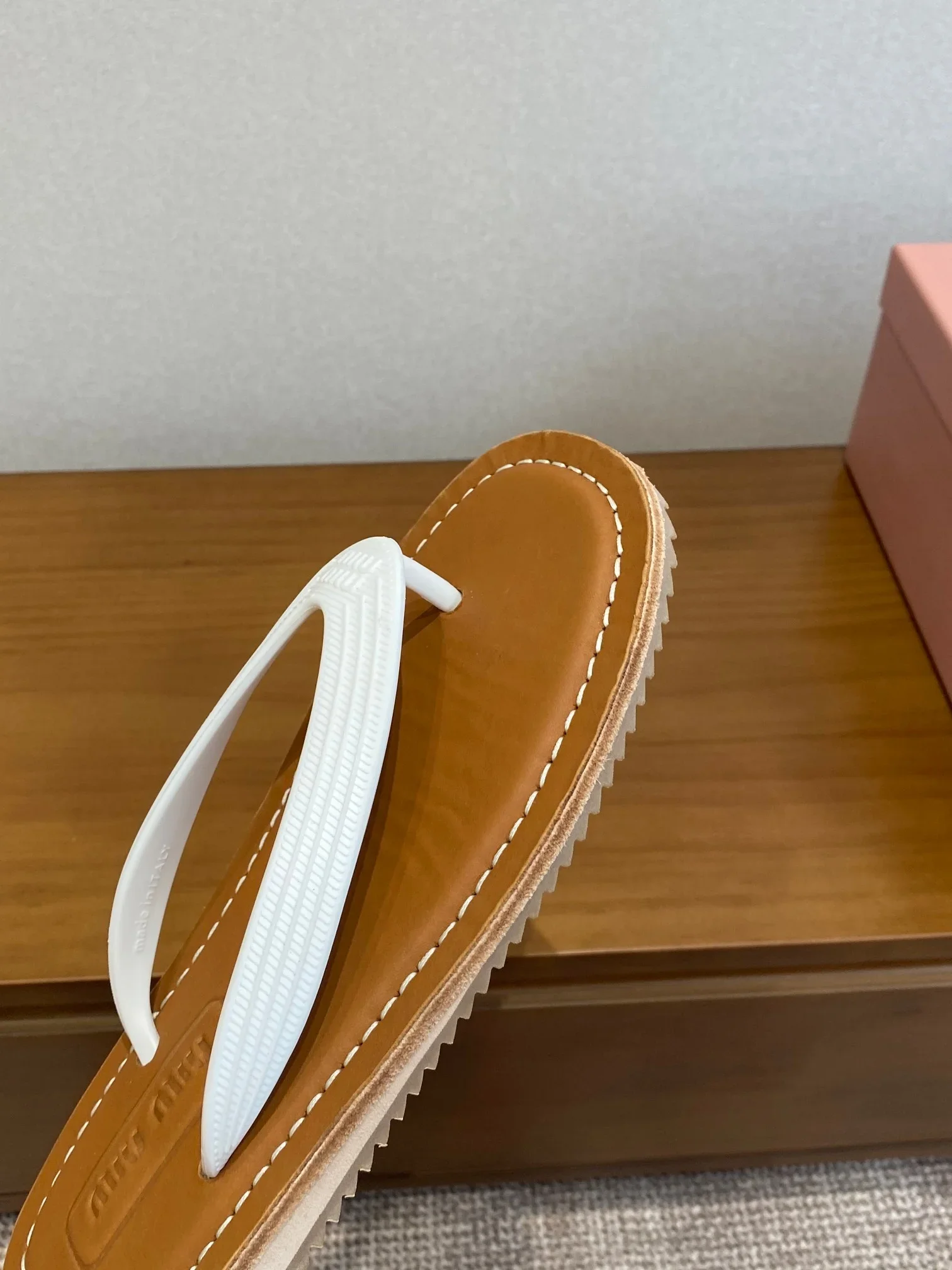 MIU MIU Sandals Leather Brown-White EU35-40 B00202609112028 - Image 10