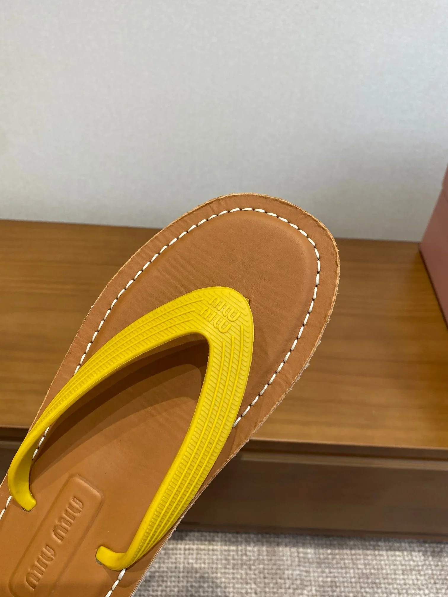 MIU MIU Sandals Leather Yellow-Brown EU35-40 B00202609112029 - Image 6