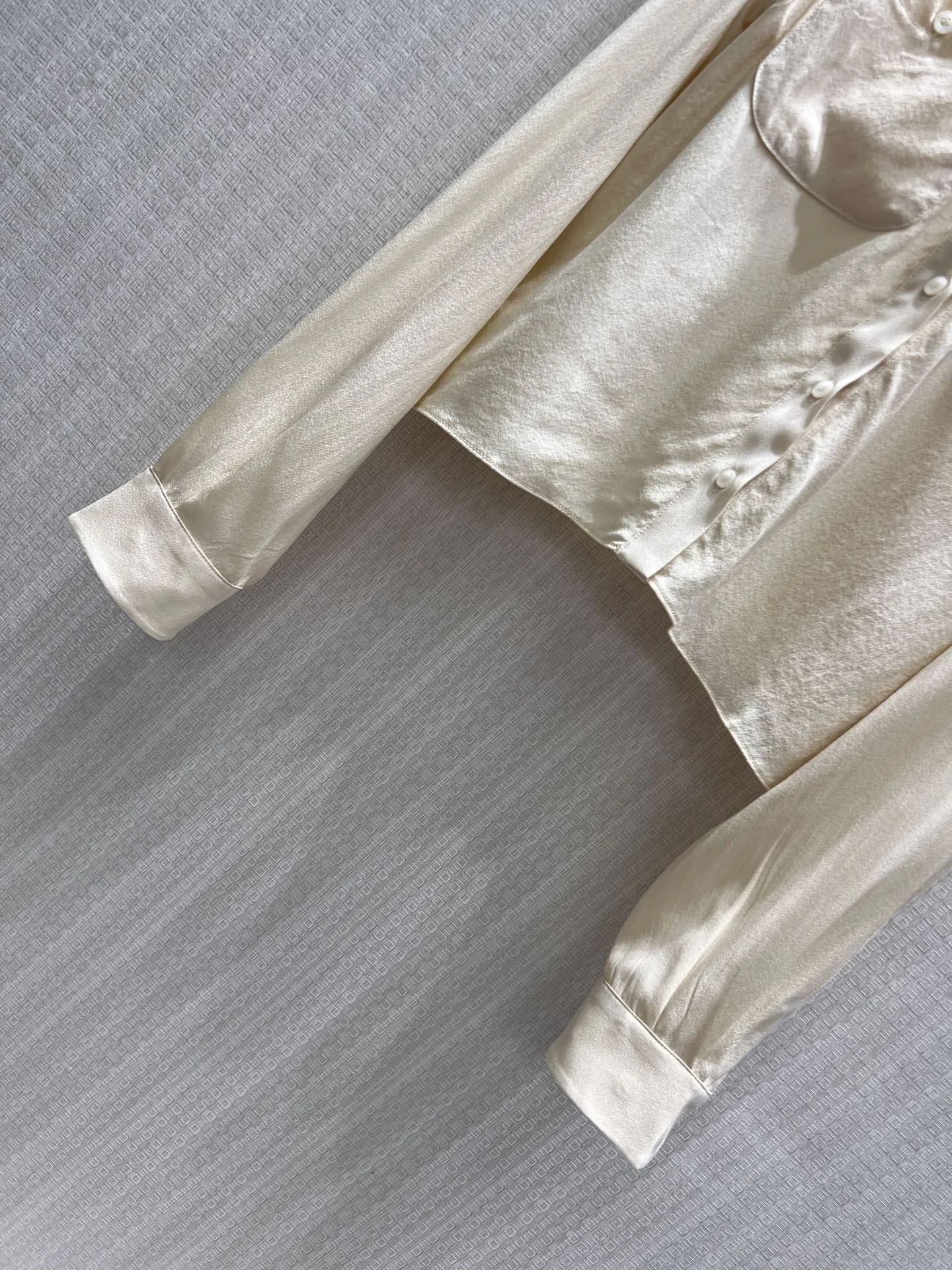 MIU MIU Shirts Silk Cream-White 36-40 C35202609062513 - Image 7
