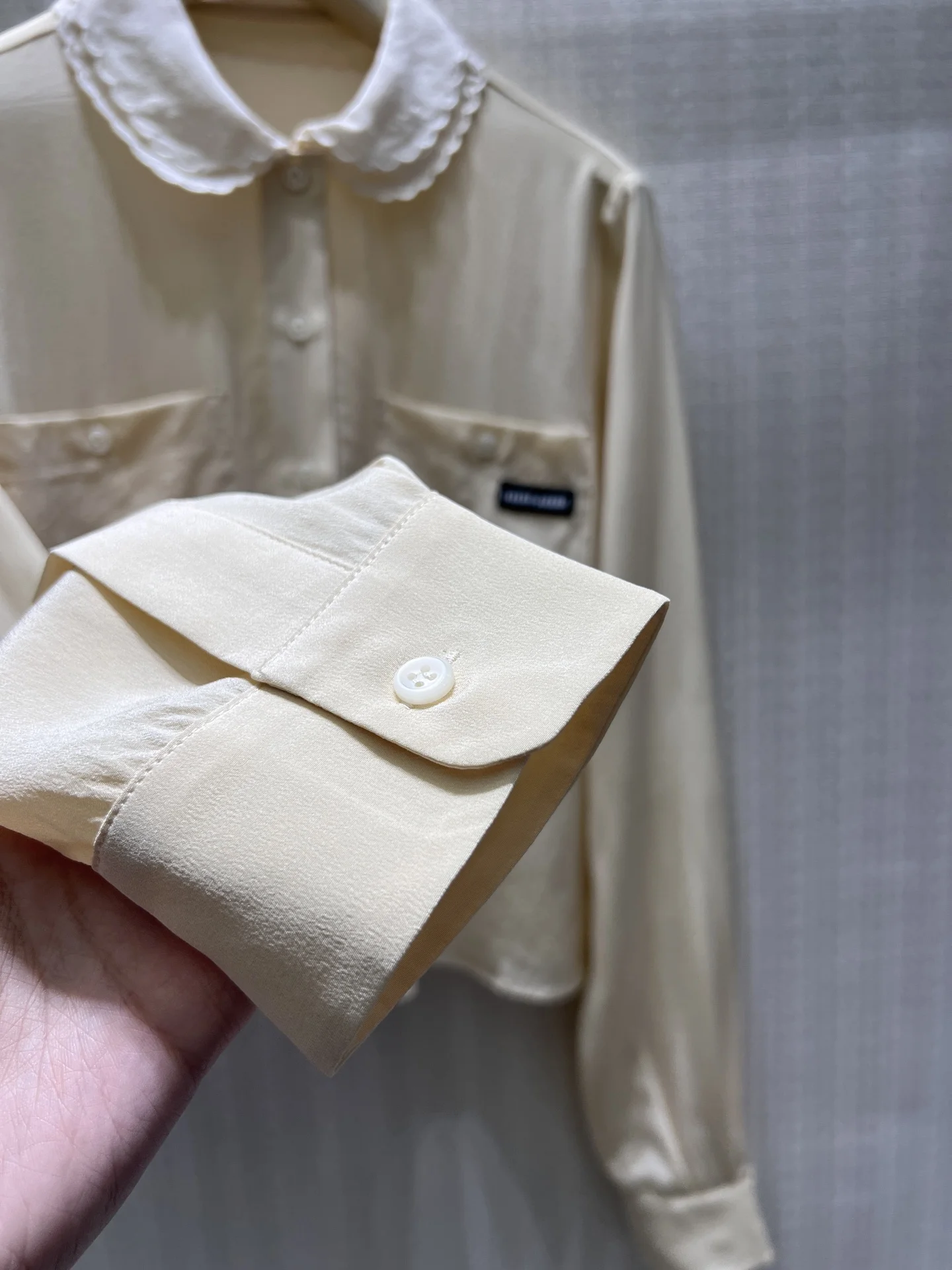 MIU MIU Shirts Silk Cream-White 36-40 C35202609062513 - Image 8