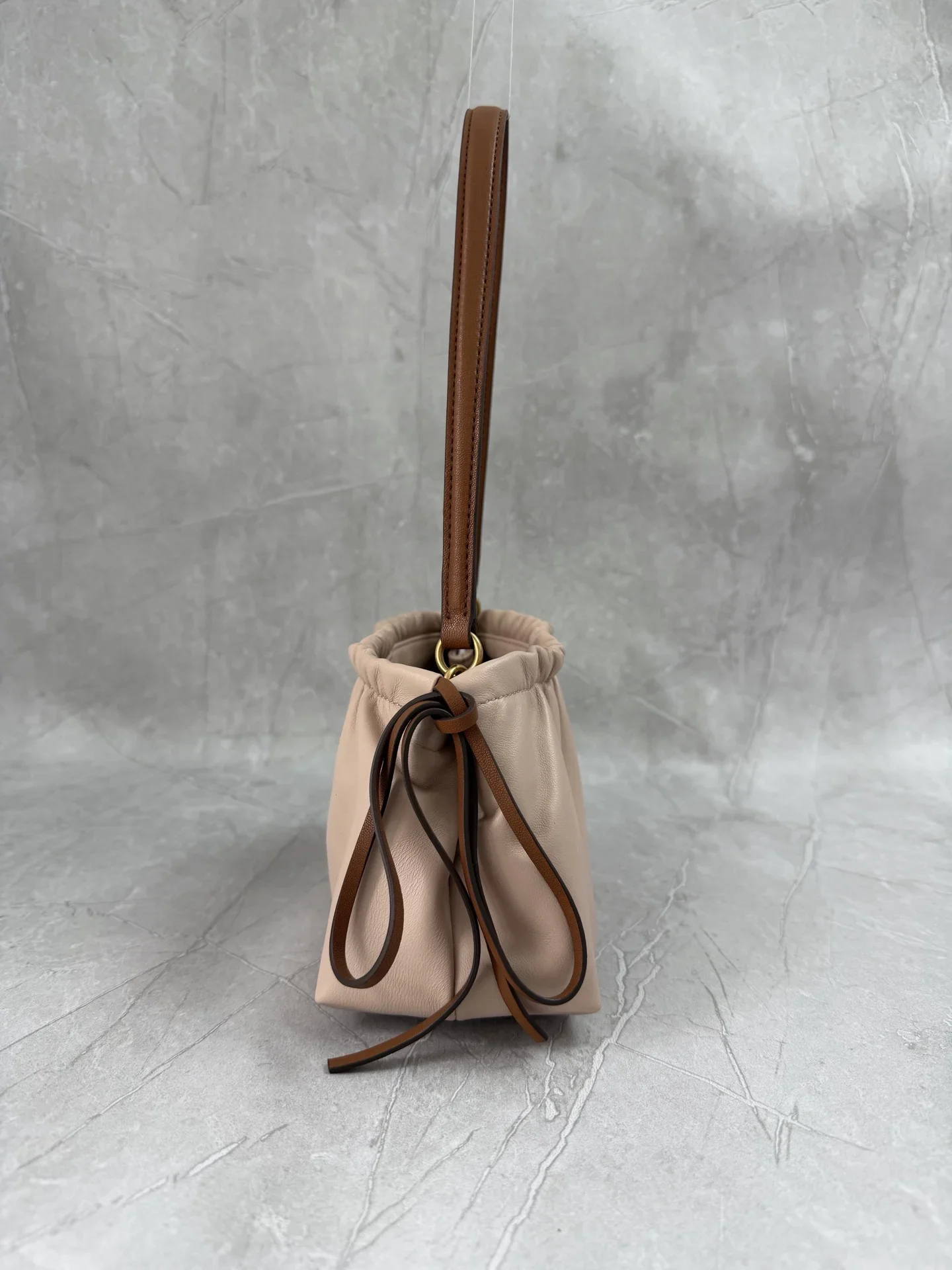 MIU MIU Shoulder Bags Leather Beige-Brown 24X13X9CM E30202609090392 - Image 4