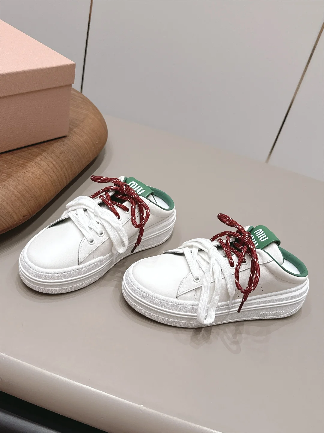 MIU MIU Sneakers Calf Leather White-Green-Red EU35-39 B80202609111510 - Image 3