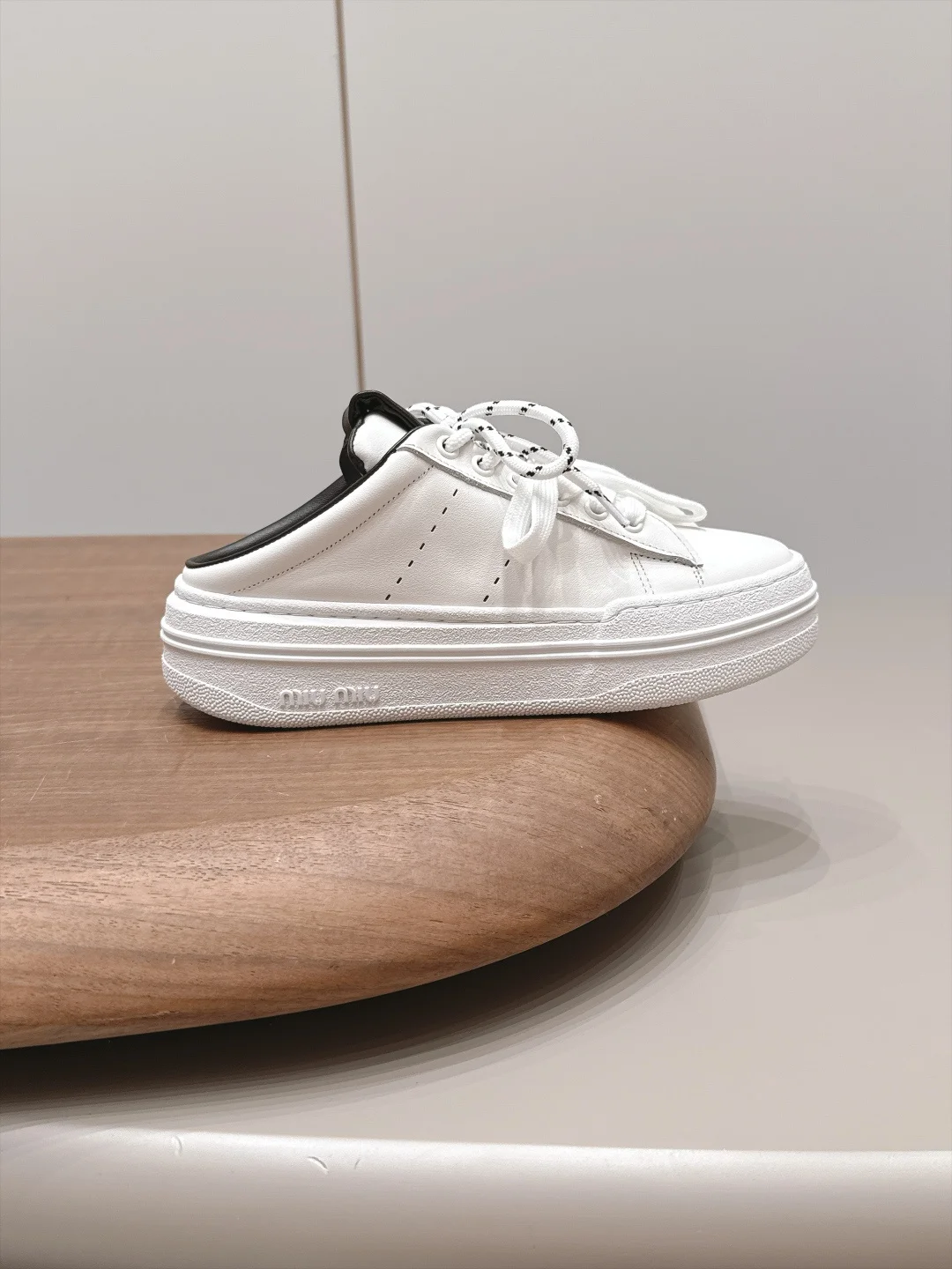 MIU MIU Sneakers Calfskin Leather White-Black EU35-39 B80202609111512 - Image 5