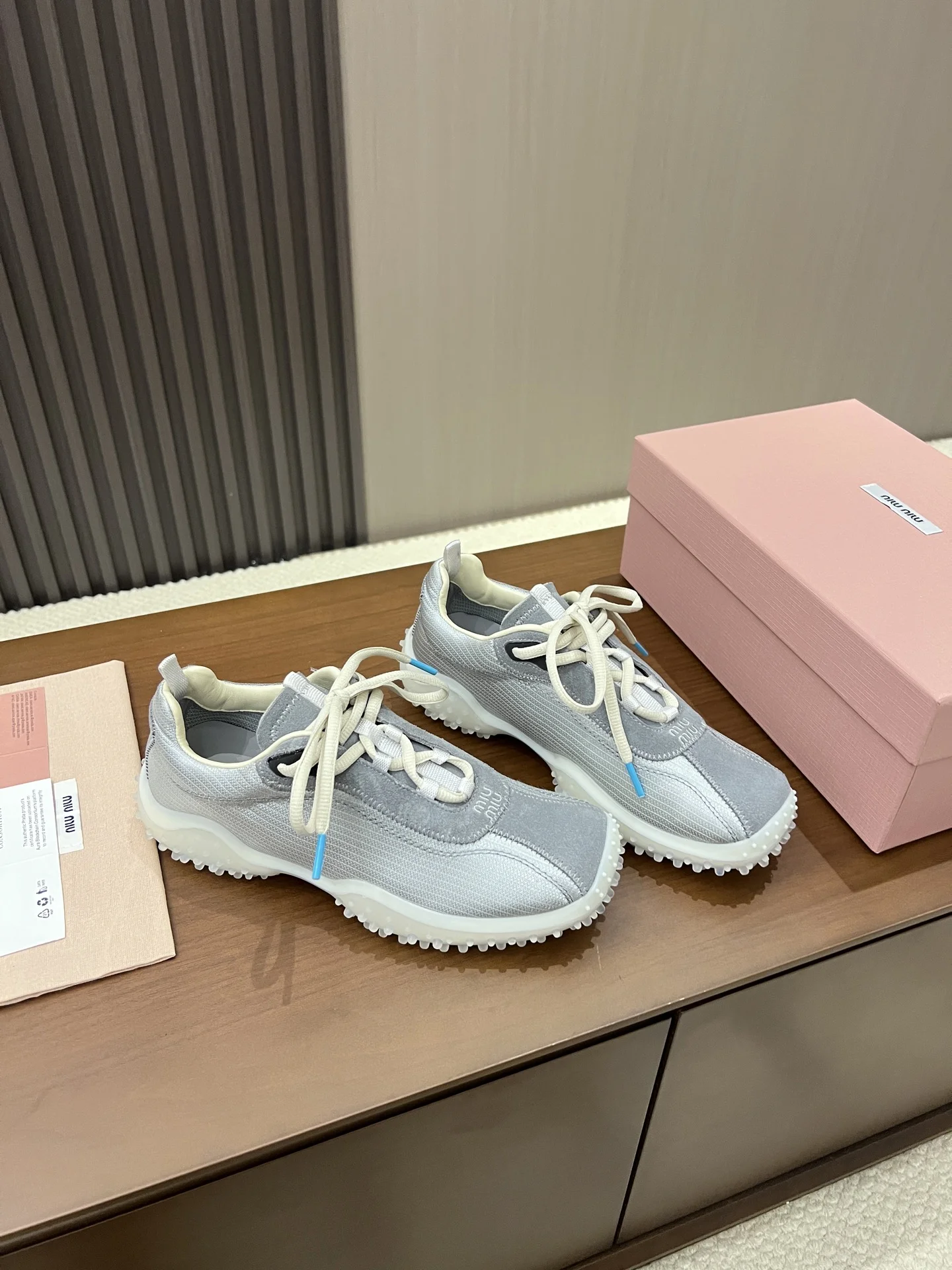 MIU MIU Sneakers Corduroy Suede Grey-White EU35-40 B40202609110541 - Image 4