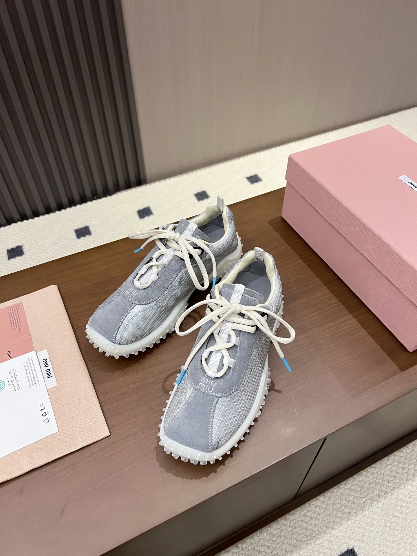MIU MIU Sneakers Corduroy Suede Grey-White EU35-40 B40202609110541 - Image 7