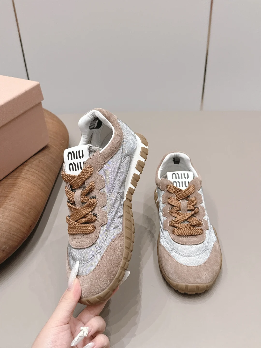 MIU MIU Sneakers Suede Mesh Brown-White EU35-39 B80202609111528 - Image 4