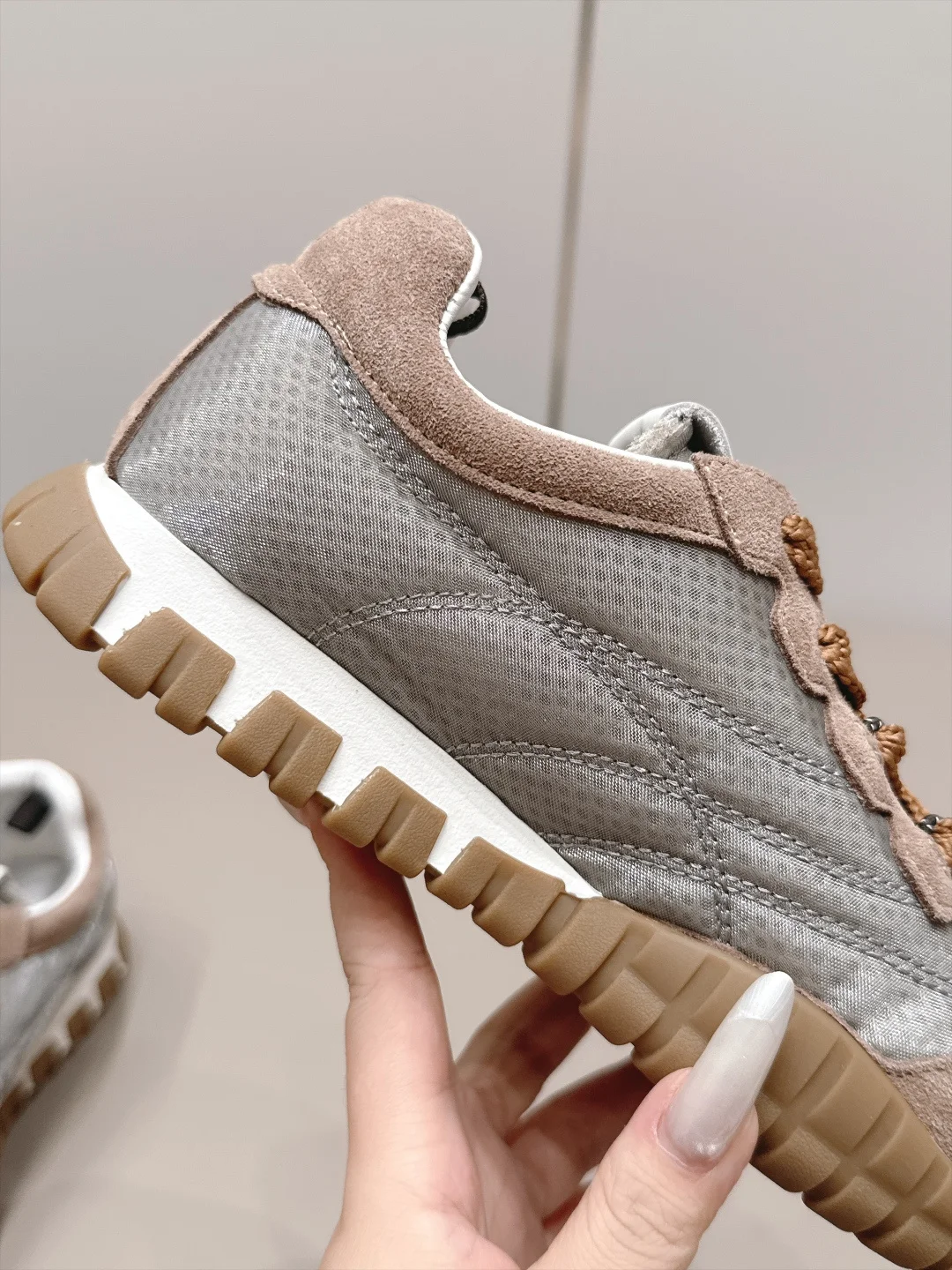 MIU MIU Sneakers Suede Mesh Brown-White EU35-39 B80202609111528 - Image 6