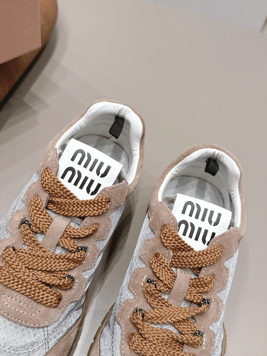 MIU MIU Sneakers Suede Mesh Brown-White EU35-39 B80202609111528 - Image 7
