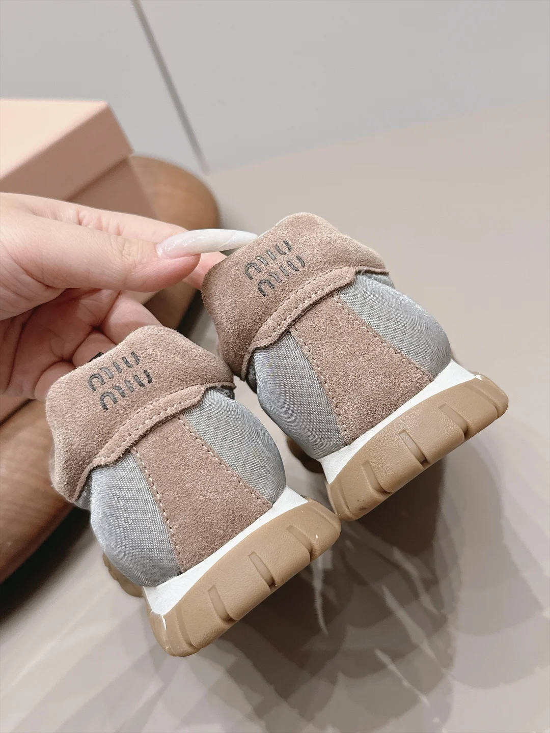 MIU MIU Sneakers Suede Mesh Brown-White EU35-39 B80202609111528 - Image 9