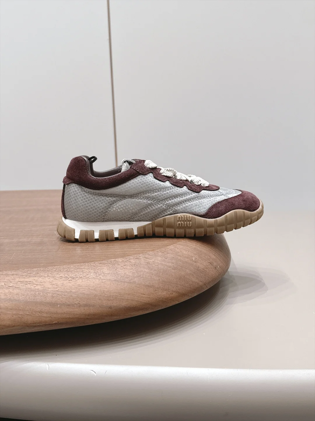 MIU MIU Sneakers Suede Mesh Brown-White EU35-39 B80202609111530 - Image 5
