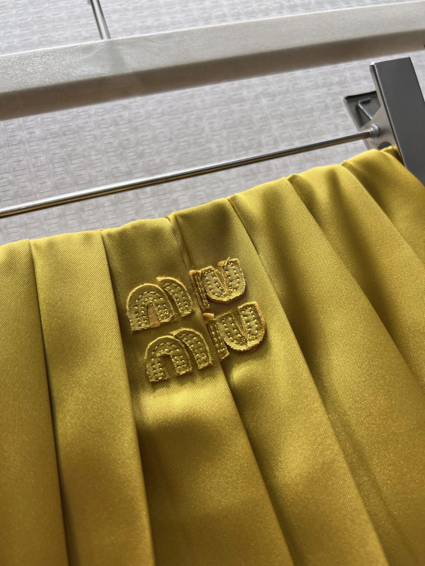 MIU MIU Suits Gold S-L B25202609061799 - Image 5