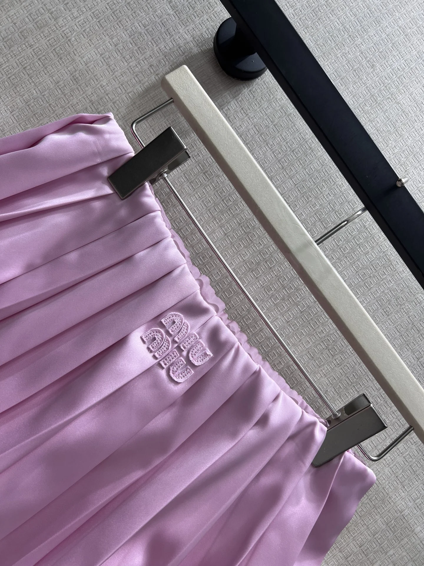 MIU MIU Suits Satin Pink 36-40 B25202609061800 - Image 4