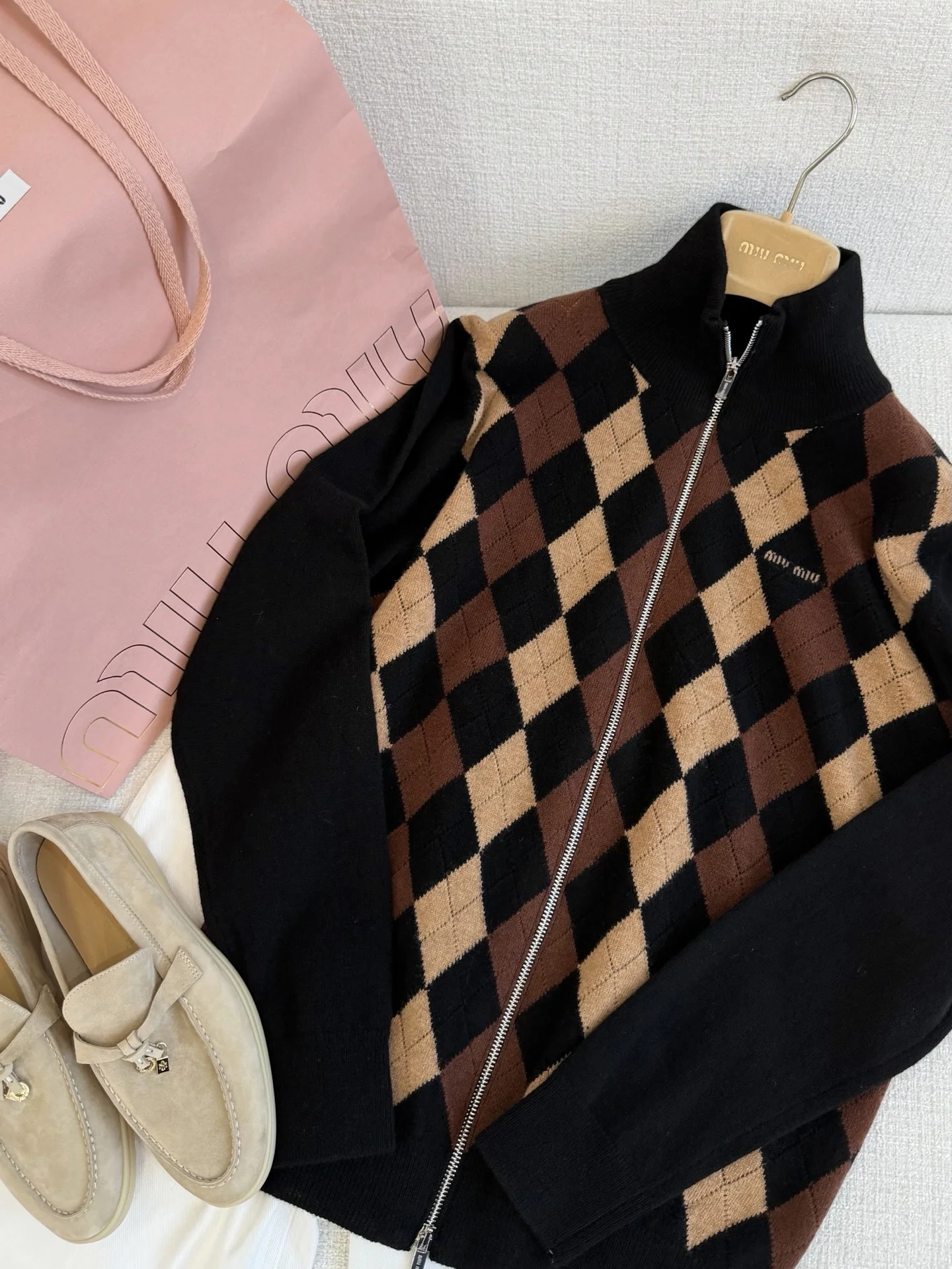 MIU MIU Sweaters Black-Brown S-L B90202609061541