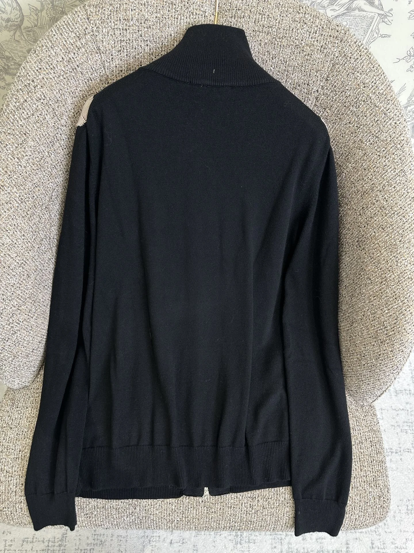 MIU MIU Sweaters Black-Tan S-L B55202609062771 - Image 6