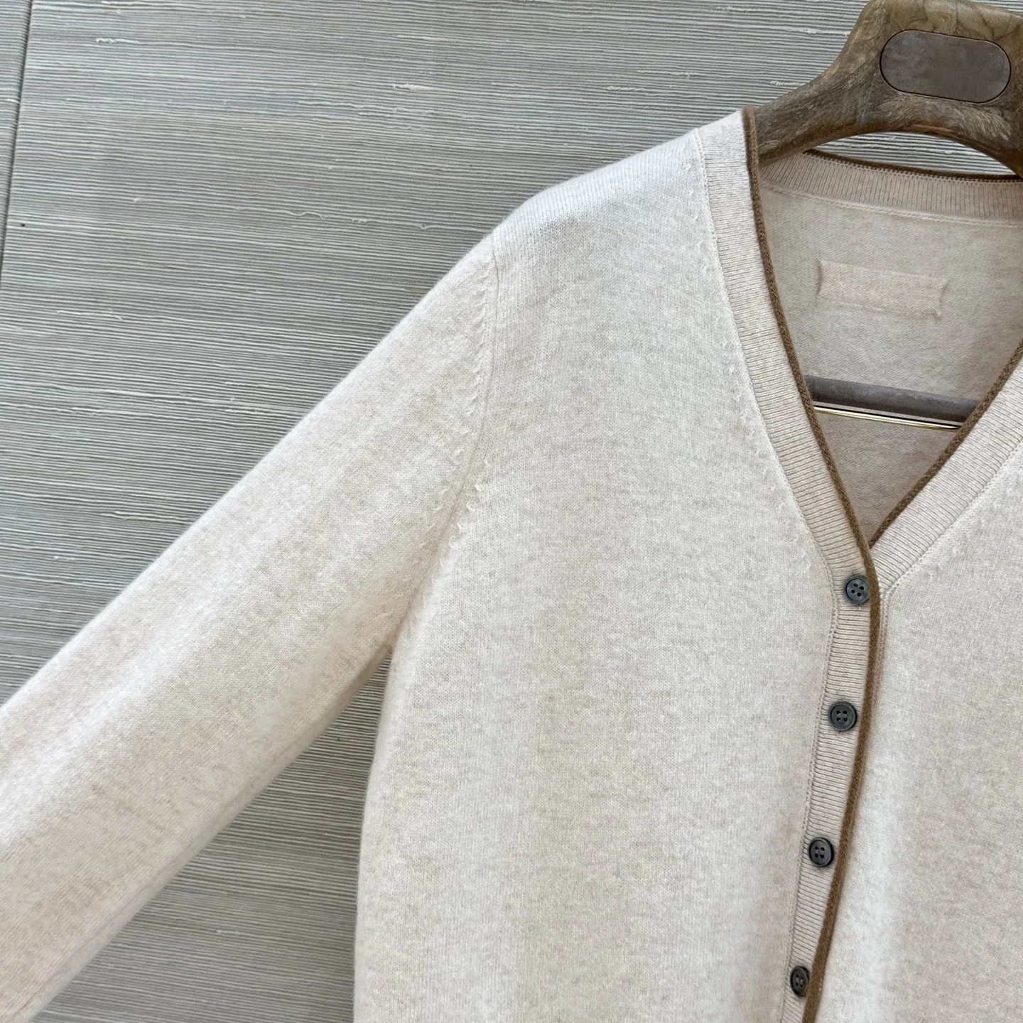 MIU MIU Sweaters Cashmere Wool Beige-Brown M B55202609062032 - Image 3