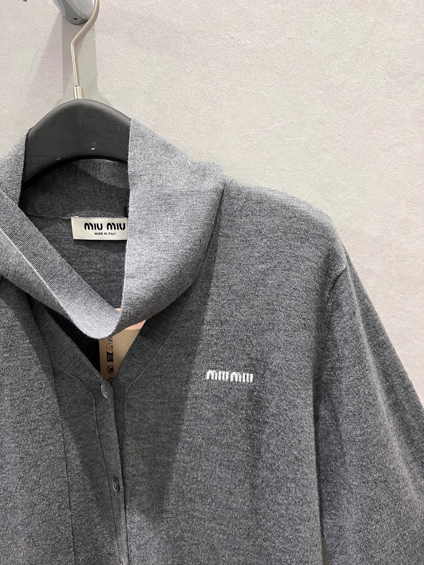 MIU MIU Sweaters Gray S-L B50202609061682 - Image 4