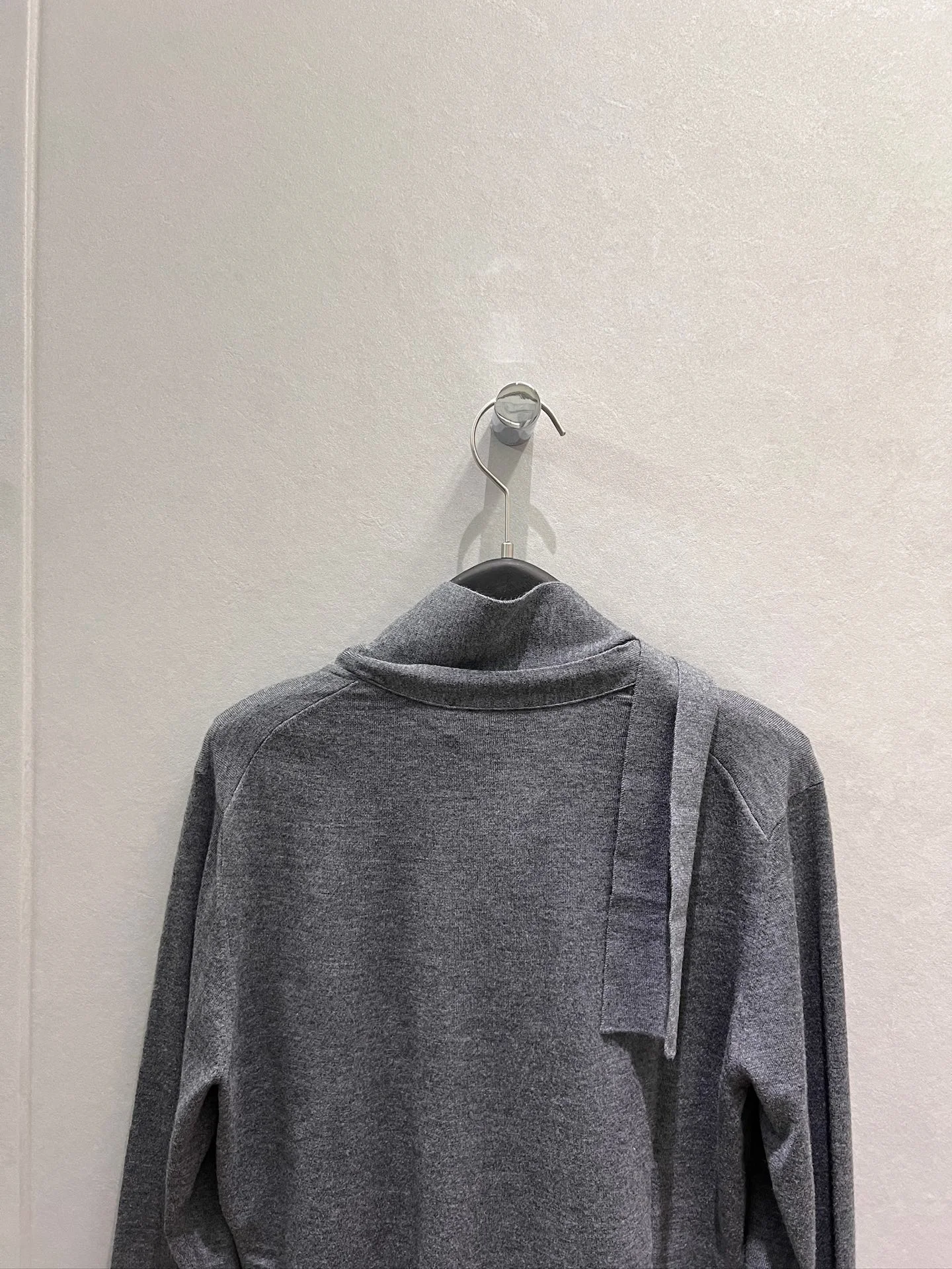 MIU MIU Sweaters Gray S-L B50202609061682 - Image 9