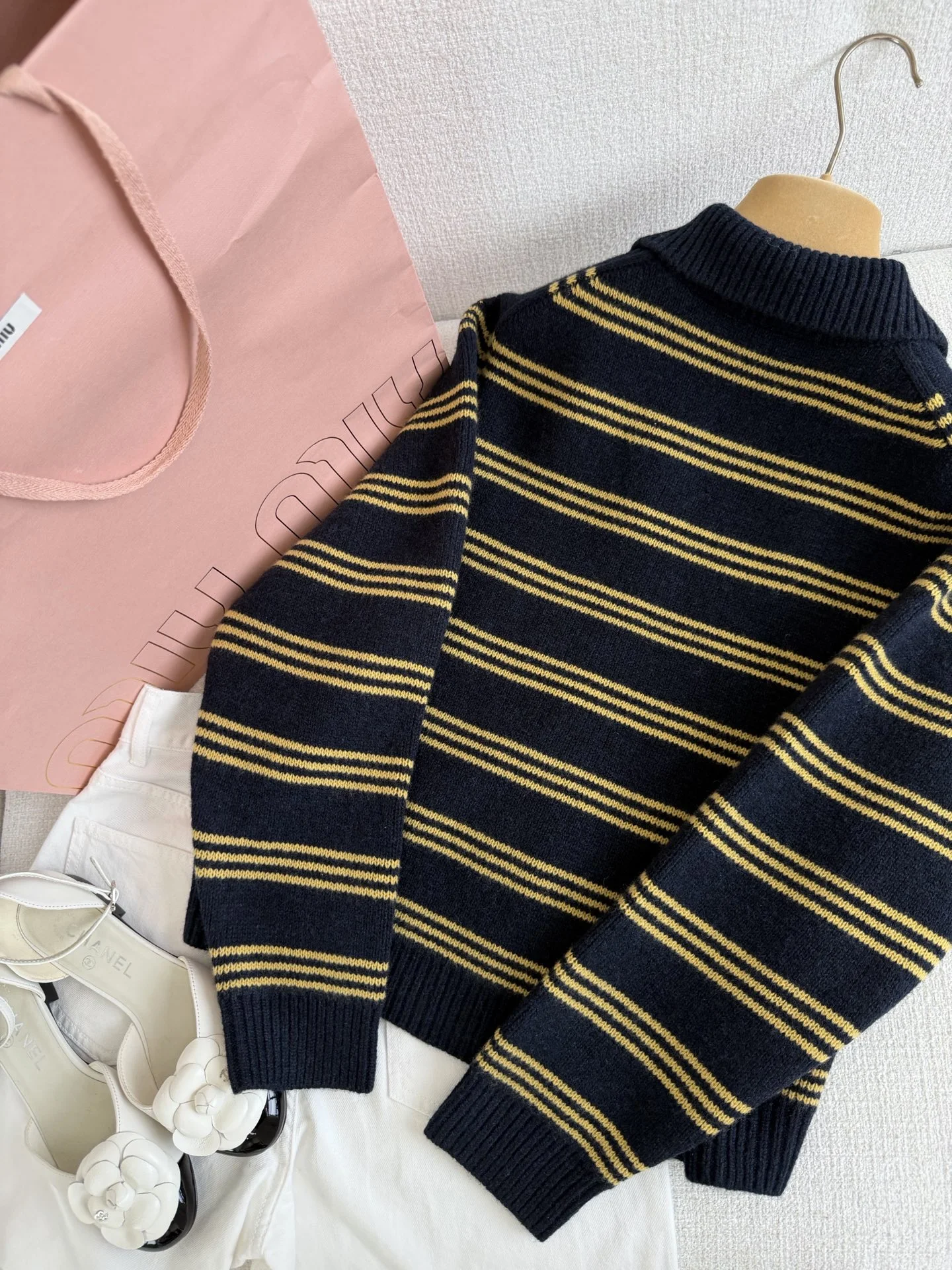 MIU MIU Sweaters Navy-Gold S-L C85202609061042 - Image 8