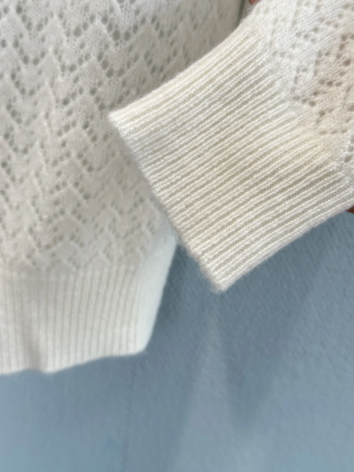 MIU MIU Sweaters White-Black S-L B80202609060315 - Image 9