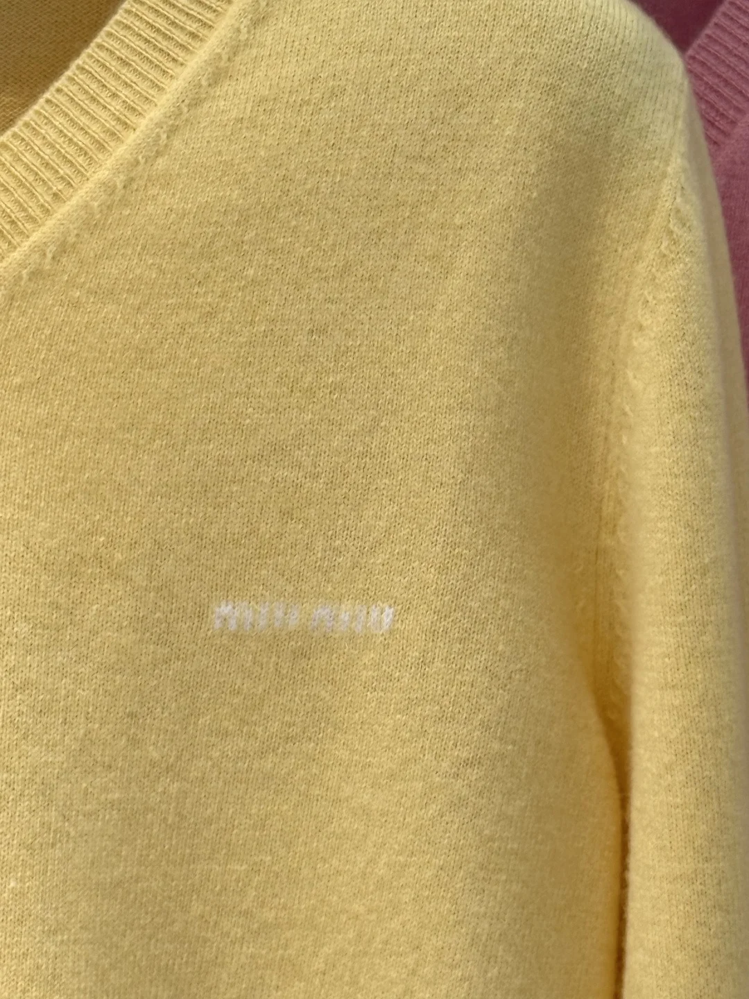 MIU MIU Sweaters Wool Yellow S-L B40202609060377 - Image 5