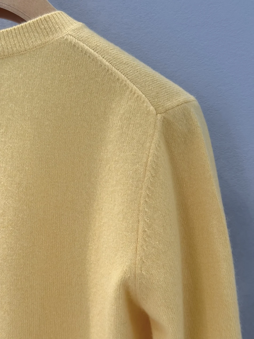 MIU MIU Sweaters Wool Yellow S-L B40202609060377 - Image 7