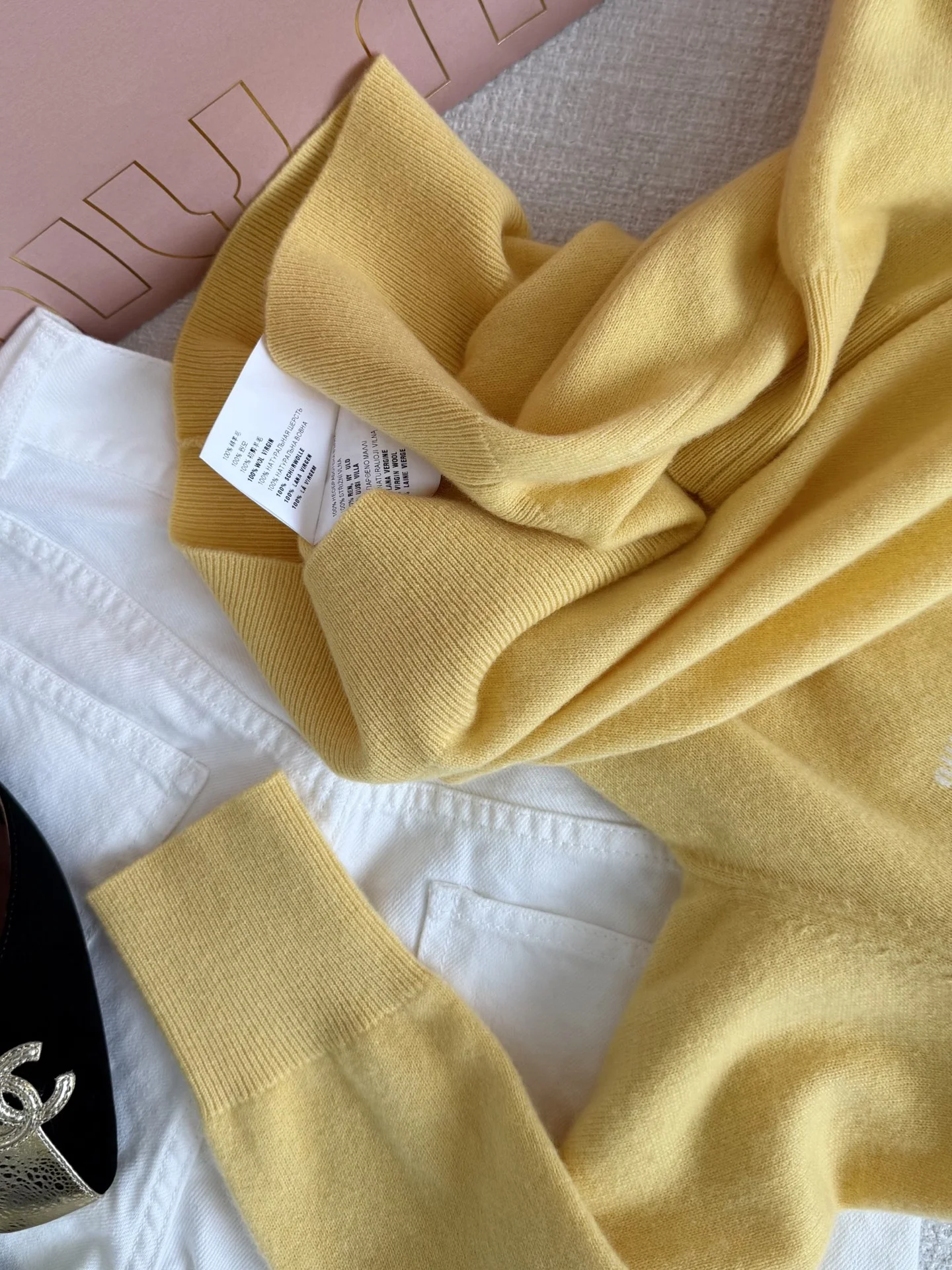 MIU MIU Sweaters Yellow-Pink S-L B25202609061040 - Image 7