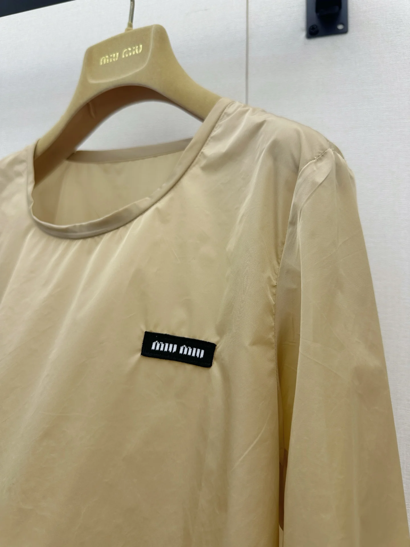 MIU MIU T-shirts Beige S M L B55202609061364 - Image 3