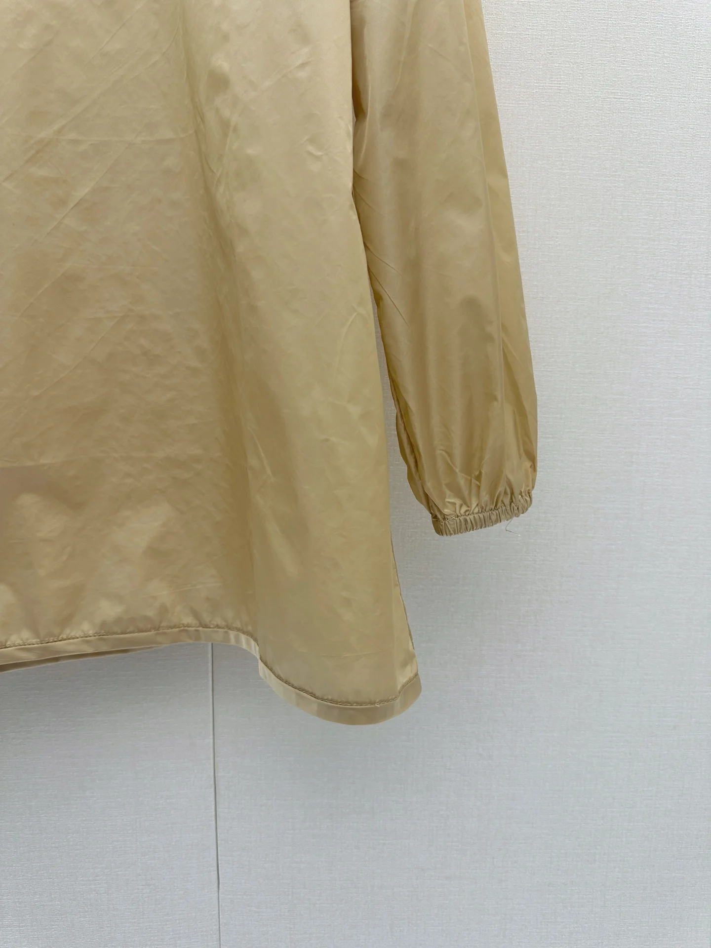 MIU MIU T-shirts Beige S M L B55202609061364 - Image 5