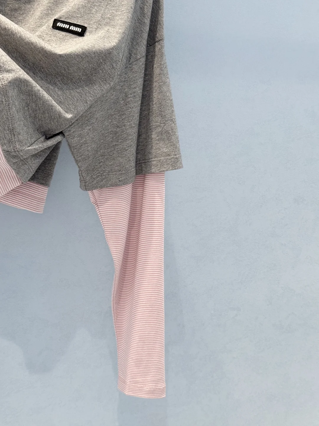 MIU MIU T-shirts Cotton Gray-Pink S_M_L B30202609062287 - Image 6