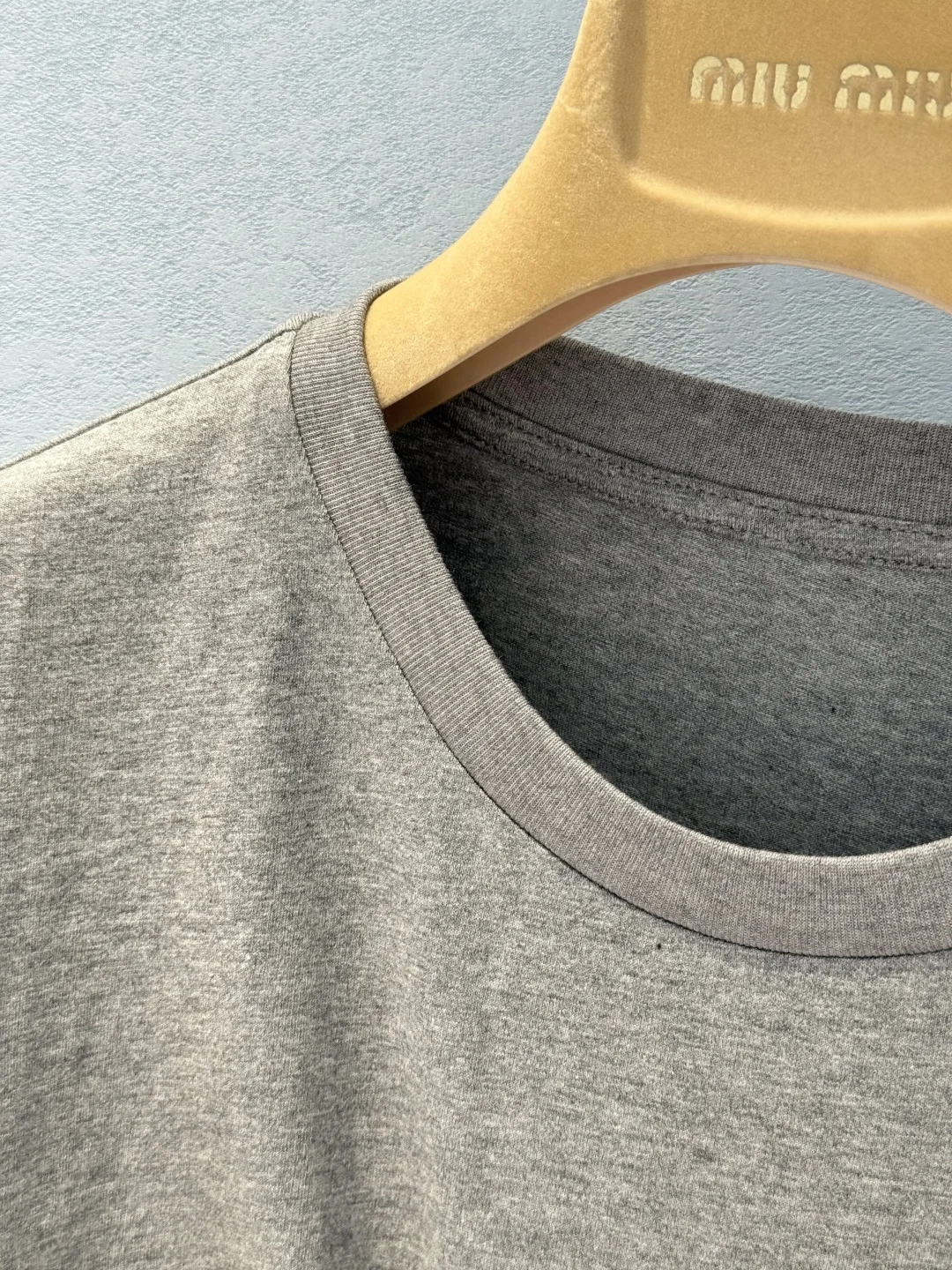MIU MIU T-shirts Cotton Gray-Pink S_M_L B30202609062287 - Image 8