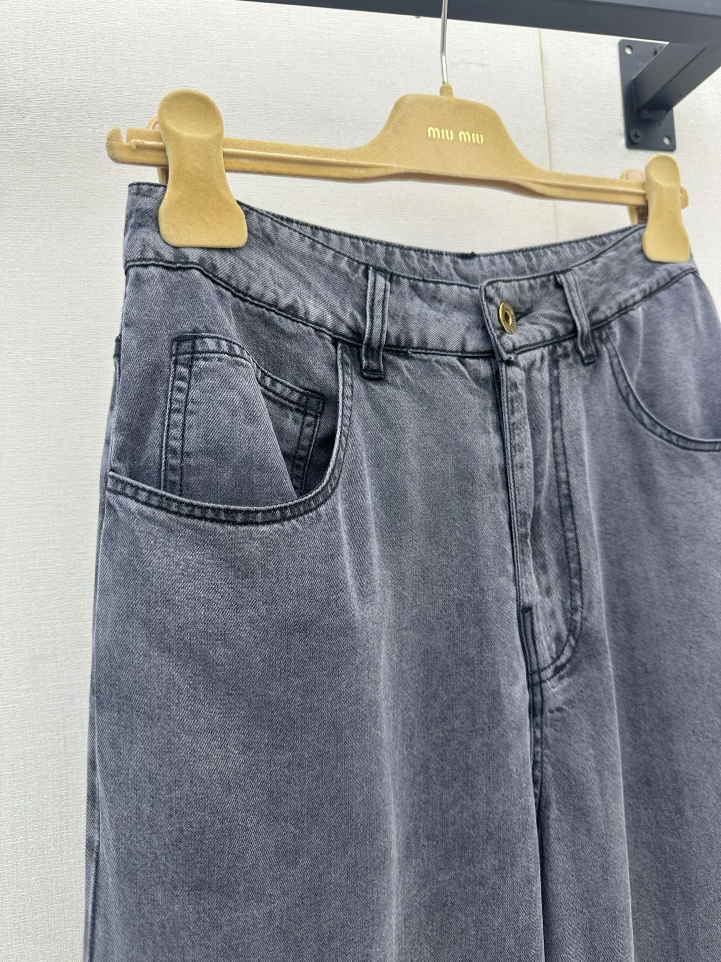 MIU MIU Trousers Cotton Grey S-M-L B65202609061353 - Image 3