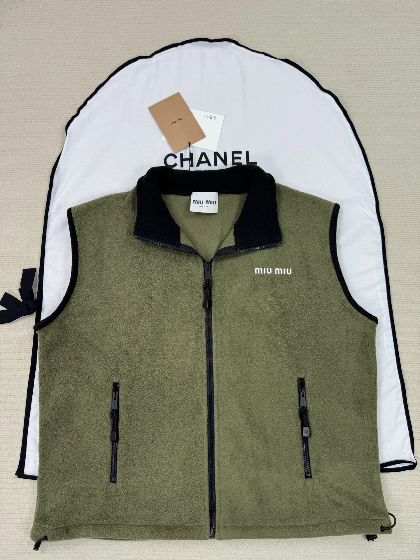 MIU MIU Vests Green-Black S-L B85202609063140