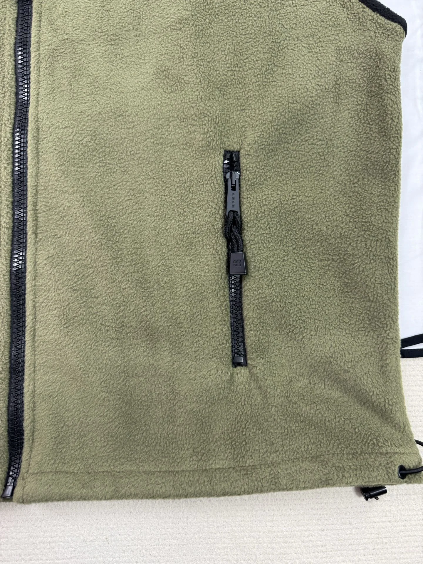 MIU MIU Vests Green-Black S-L B85202609063140 - Image 9
