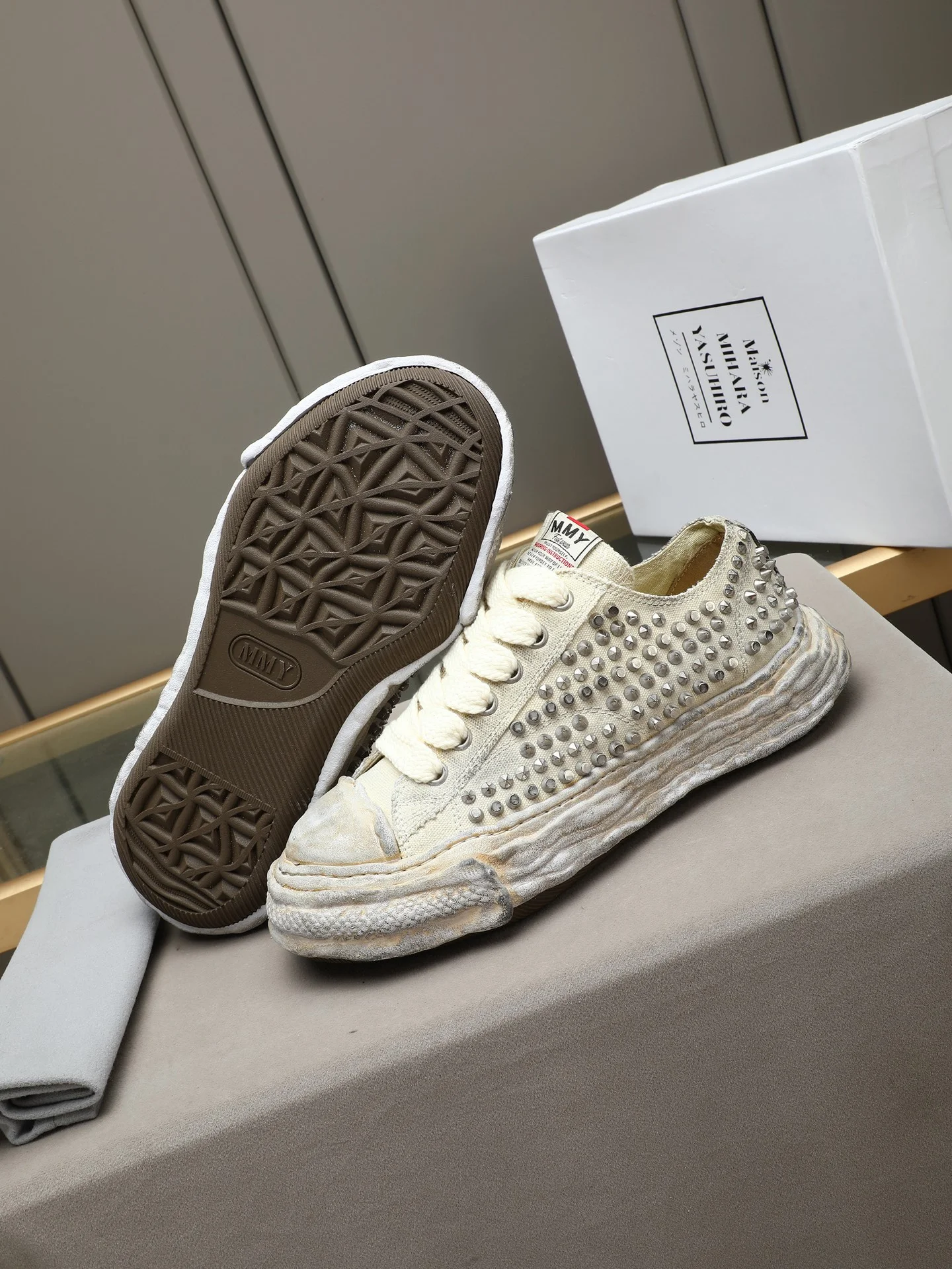 MMY Sneakers Fabric White-Silver EU35-46 C00202609110701 - Image 3