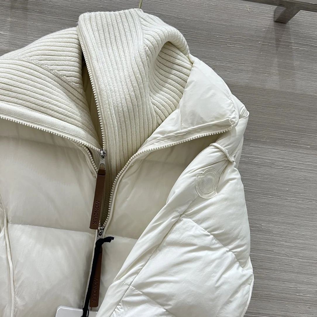 MONCLER Coats Down White S-M-L F80202609061200 - Image 4