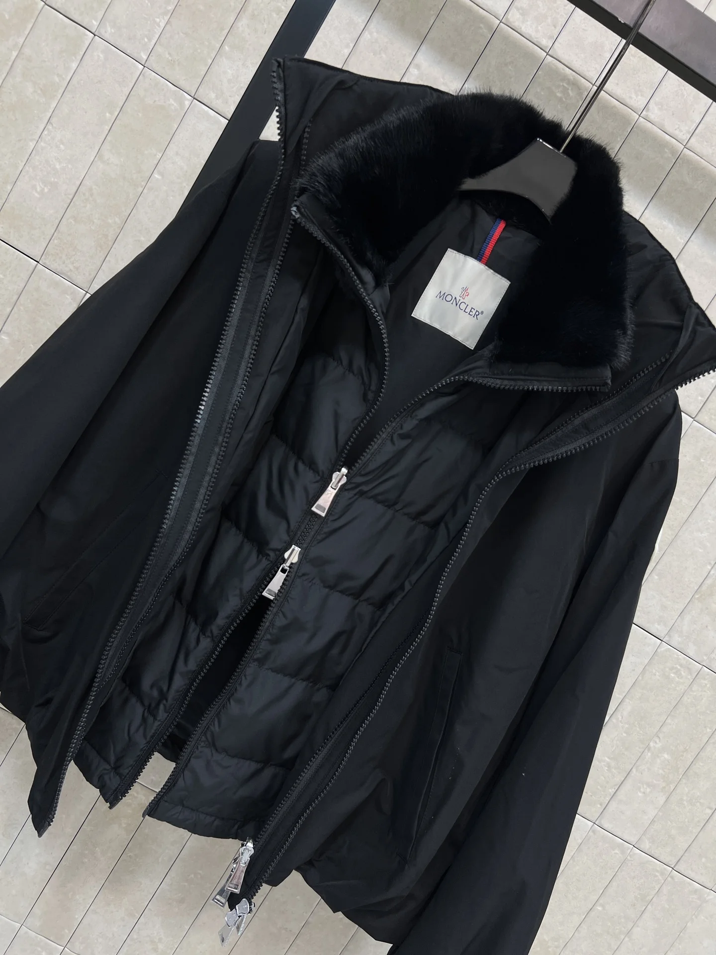 MONCLER Jackets Down Black S-M-L E60202609062487 - Image 5