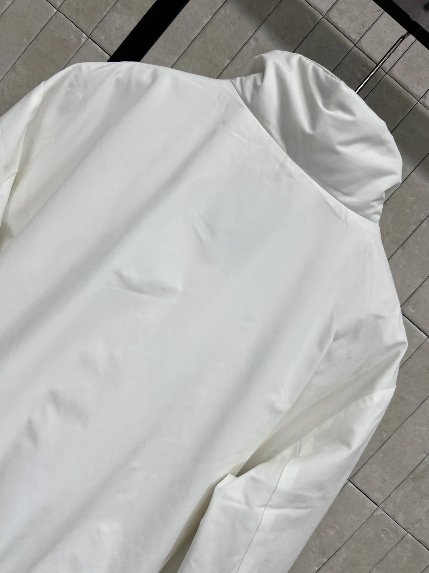 MONCLER Jackets Down White S-M-L E60202609062488 - Image 8
