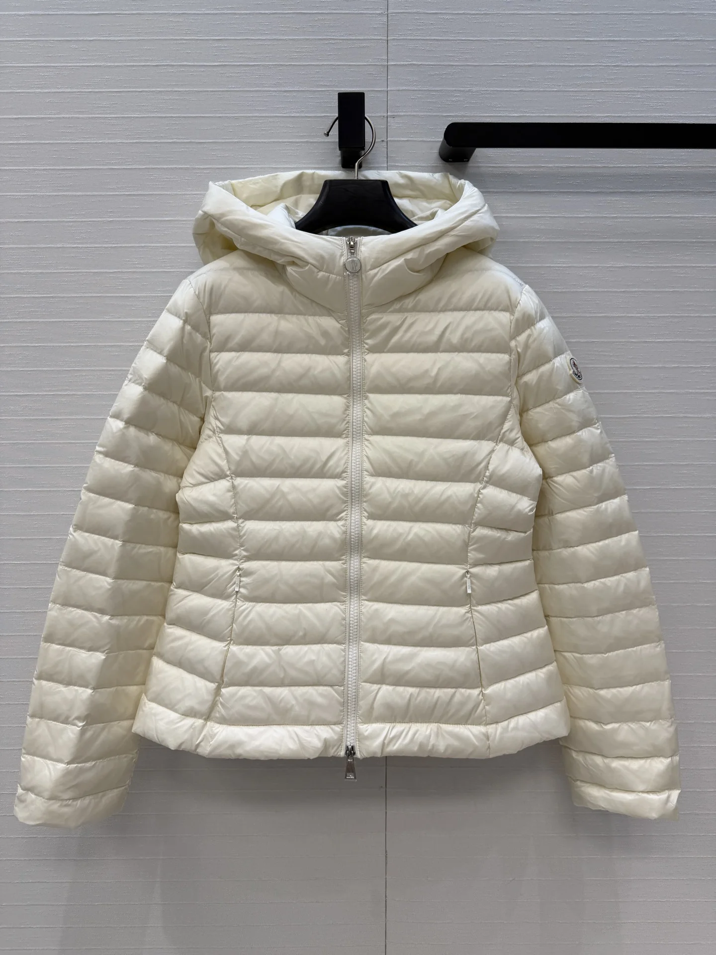 MONCLER Jackets Memory Silk Duck Down Cream 1-4 D70202609061303