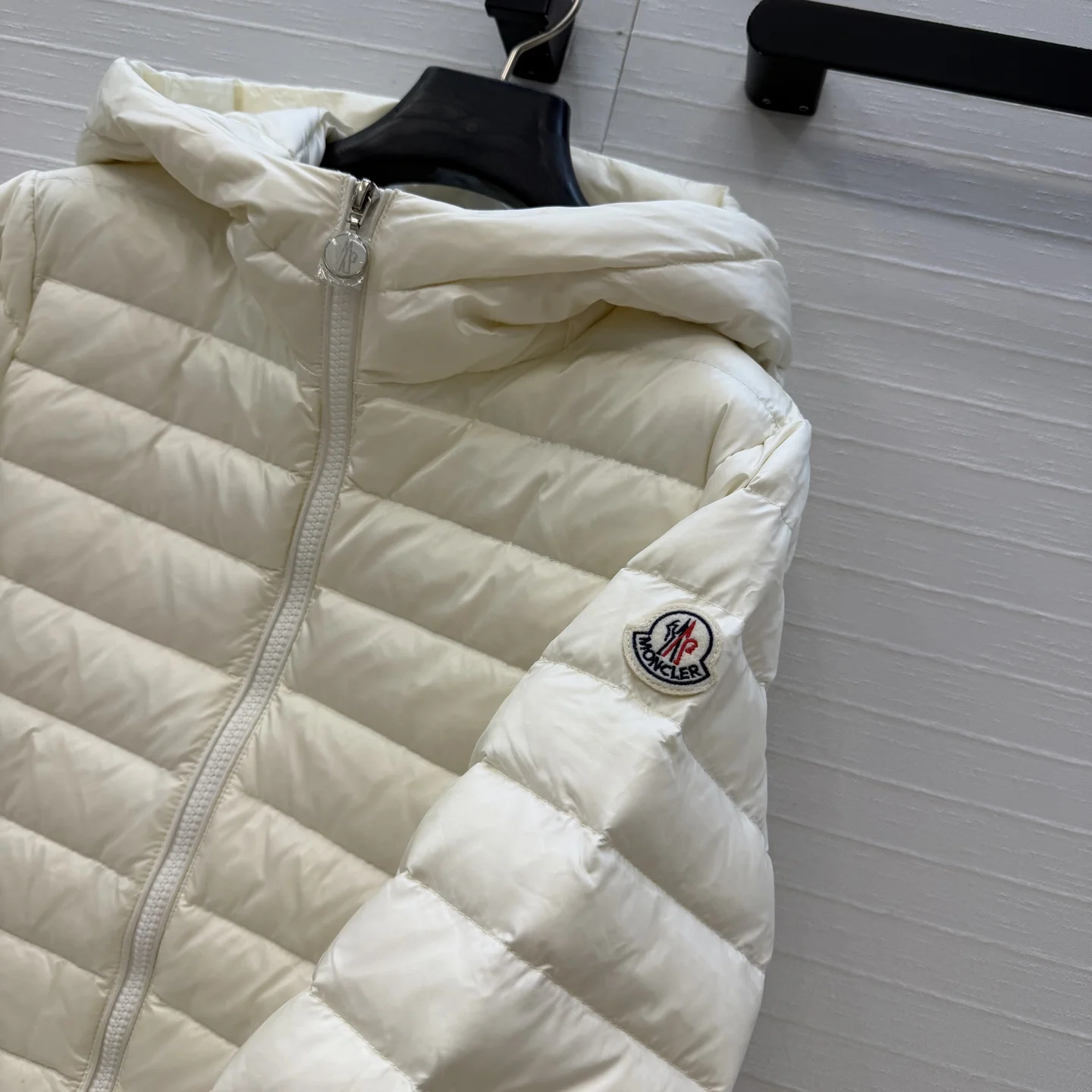 MONCLER Jackets Memory Silk Duck Down Cream 1-4 D70202609061303 - Image 5