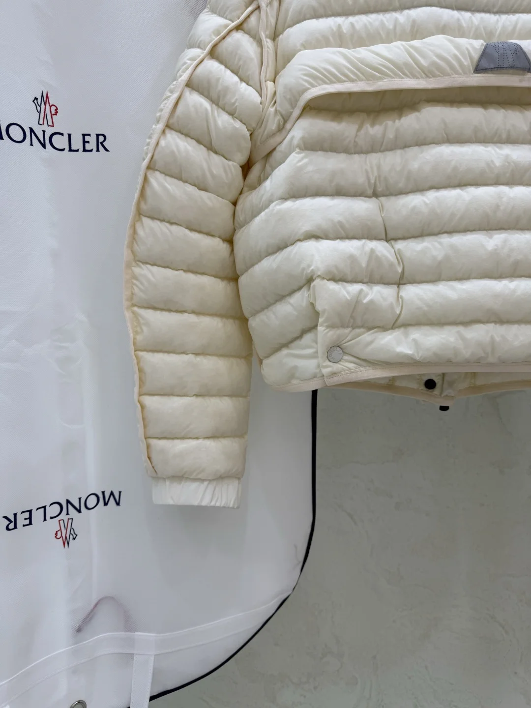 MONCLER Jackets White Duck Down Cream-Blue S-L E40202609060213 - Image 9