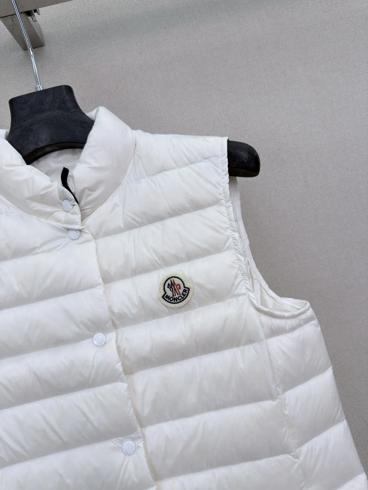 MONCLER Jackets White S-L B90202609061974 - Image 4