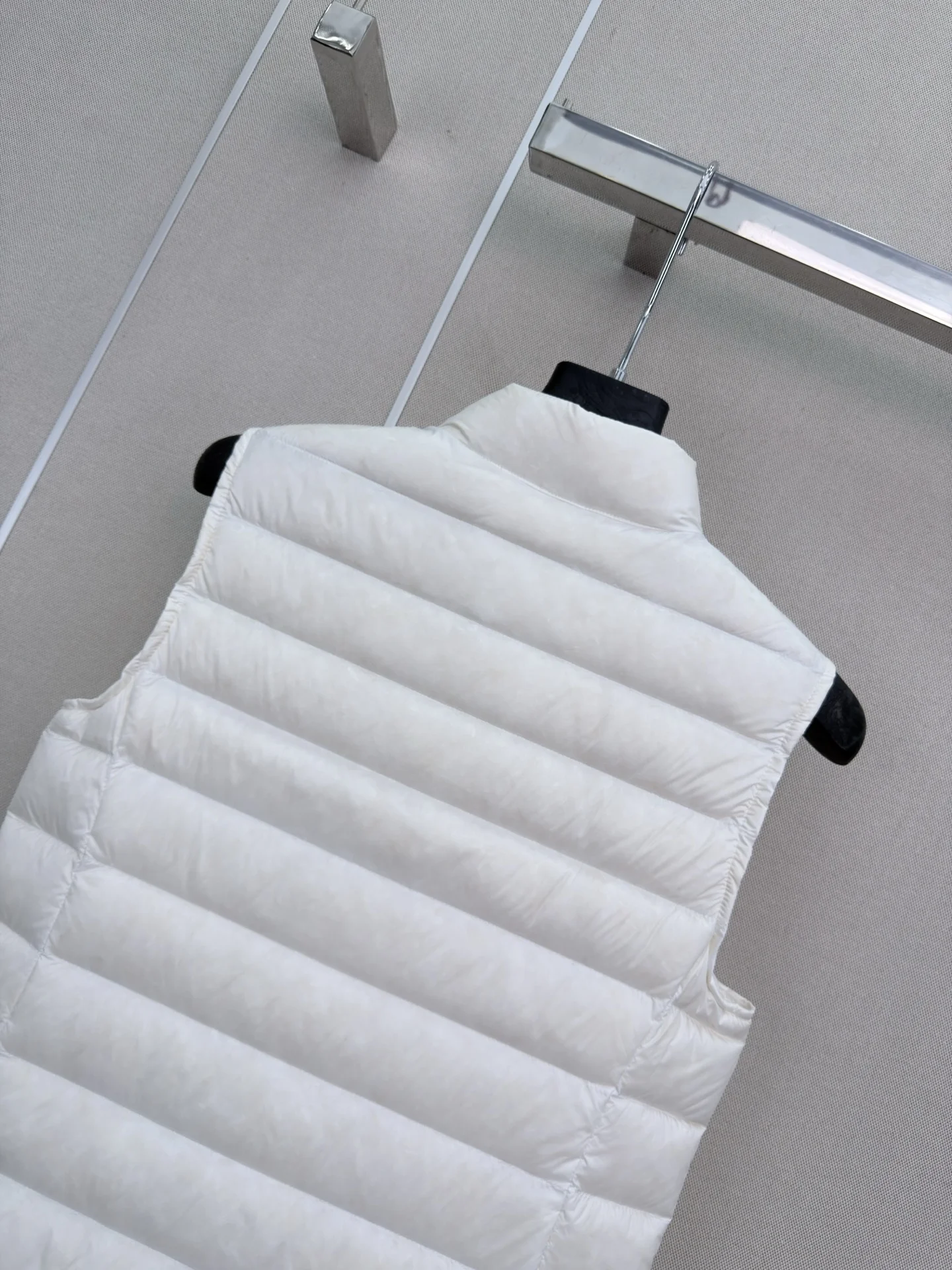 MONCLER Jackets White S-L B90202609061974 - Image 8