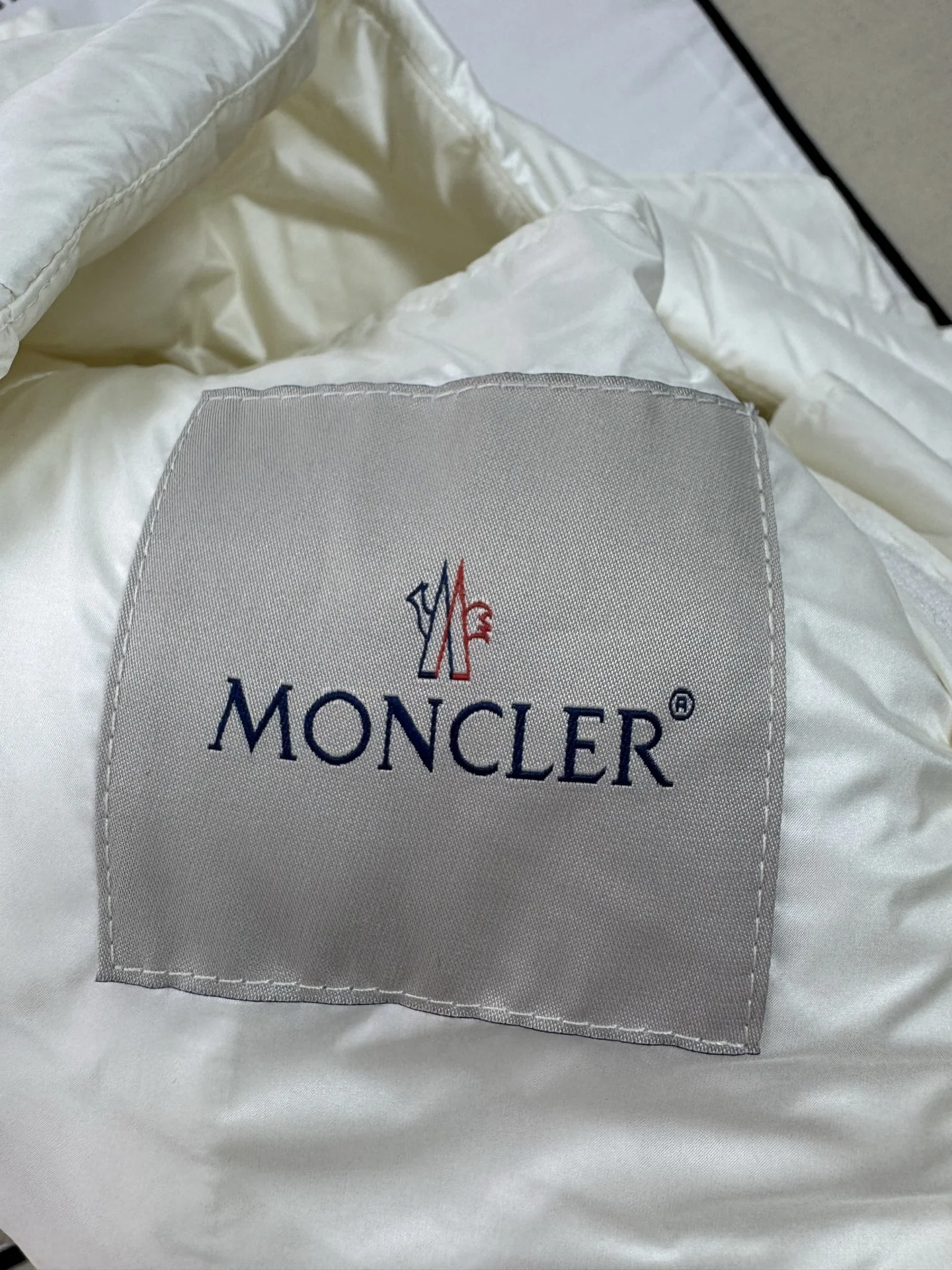 MONCLER Jackets White S-L E20202609060218 - Image 3
