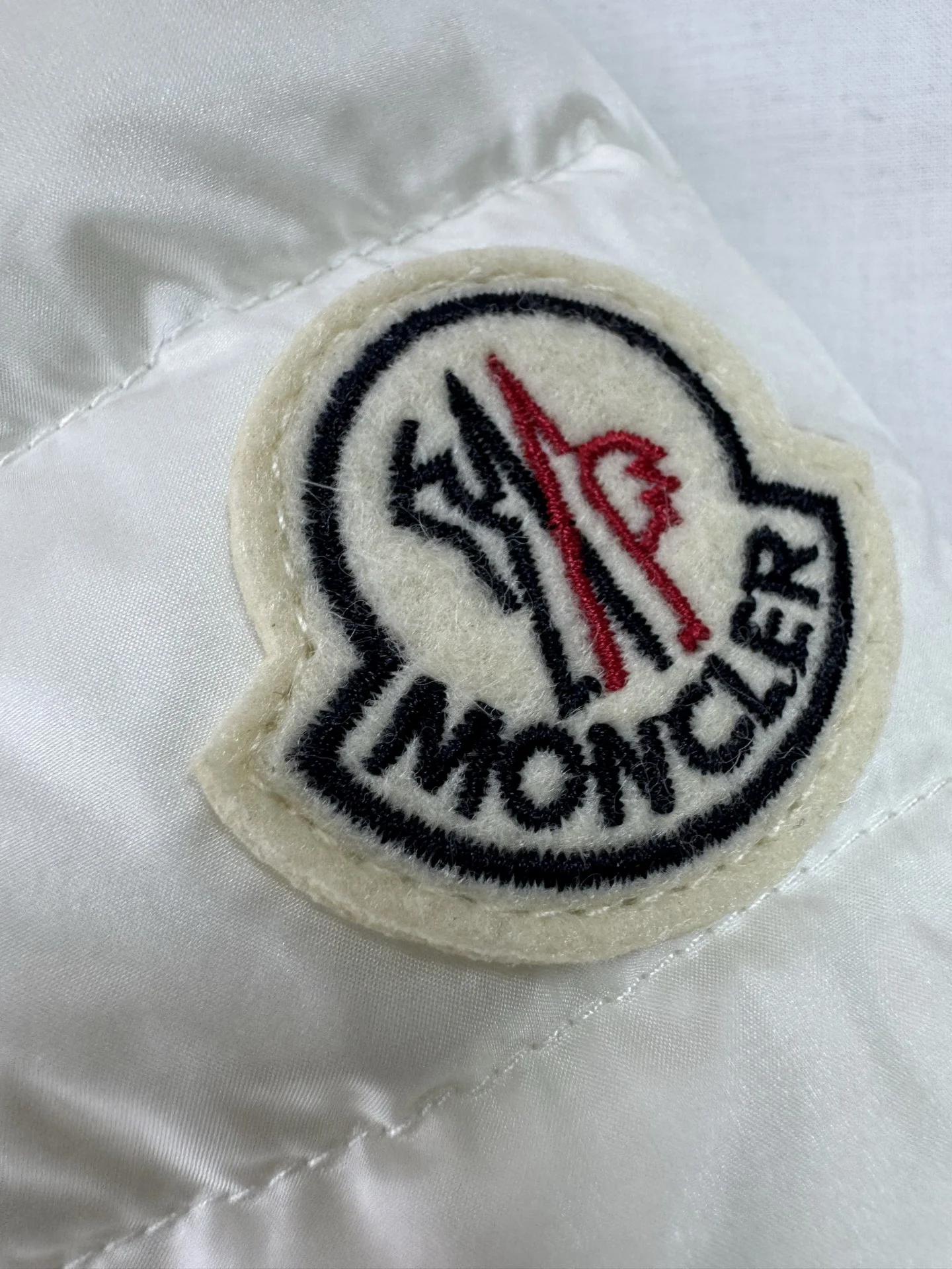 MONCLER Jackets White S-L E20202609060218 - Image 7