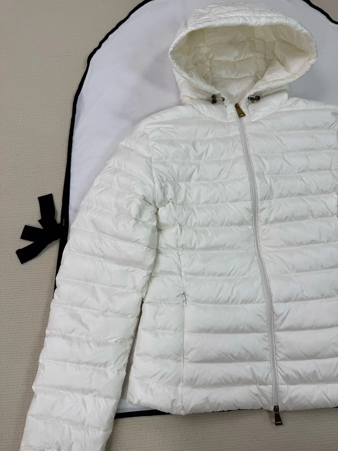 MONCLER Jackets White S-L E20202609060218 - Image 8