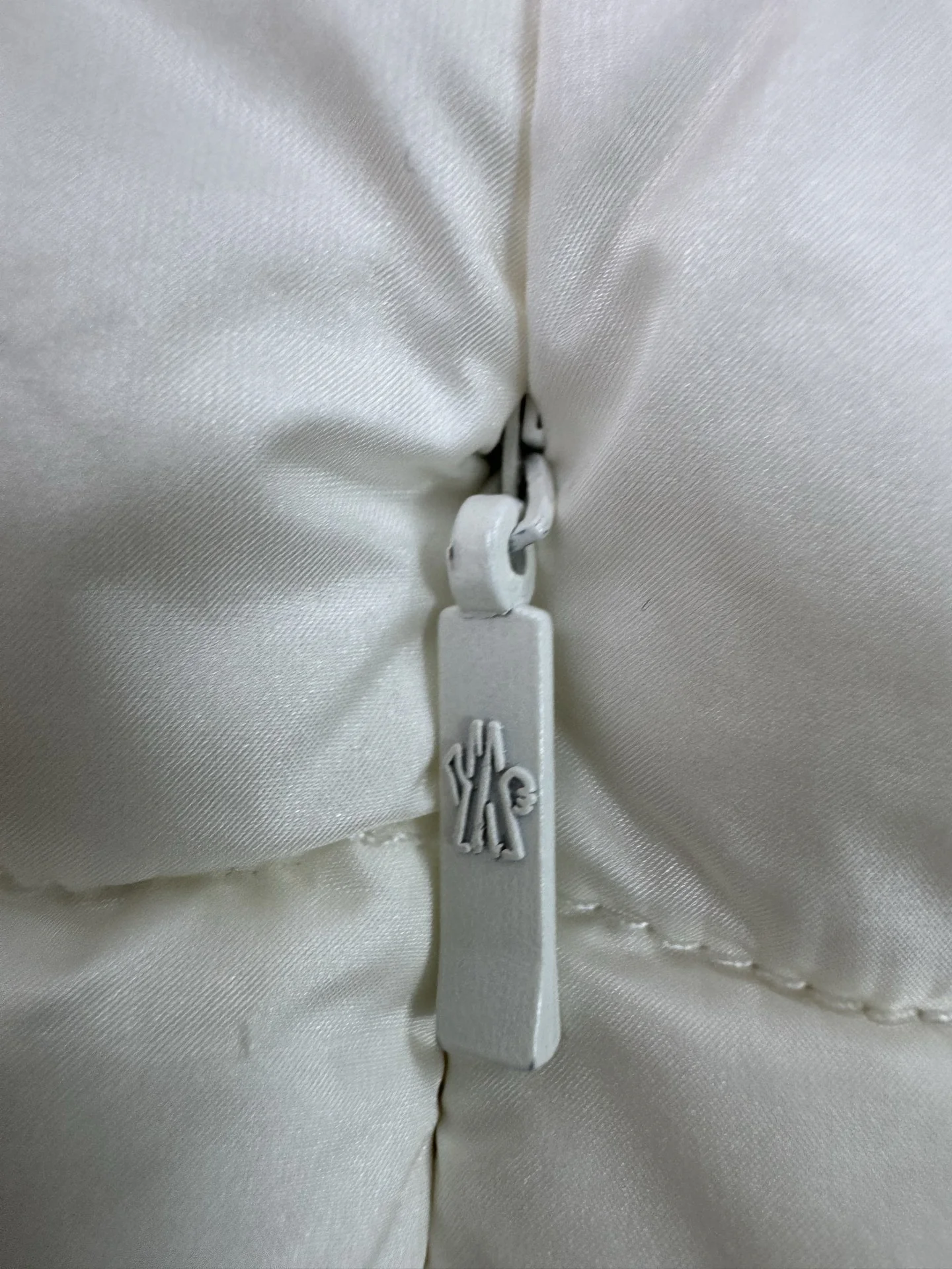 MONCLER Jackets White S-L E20202609060218 - Image 9